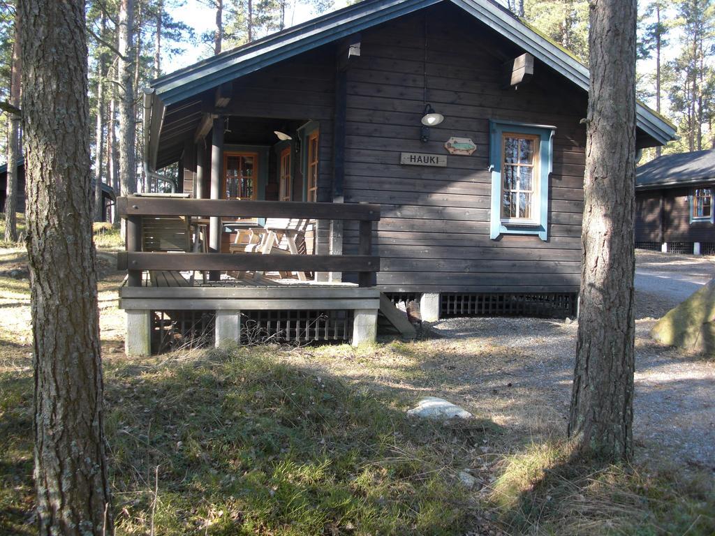 Ihala Camping Hotel Uusikaupunki Ruang foto